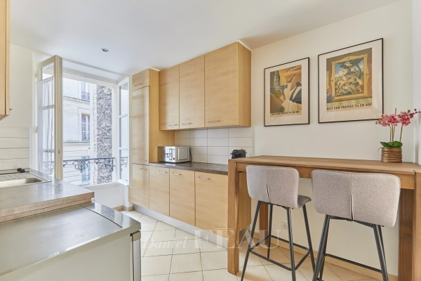 Appartement de luxe à vendre à Paris 7ème, 550 000 €, Photo 3