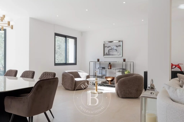 Luxury House for sale in Valbonne, 2 295 000 €, Photo 3