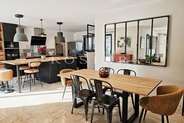 Luxury House for sale in Gordes, 1 080 000 €, Photo 3
