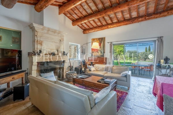 Luxury House for sale in Gordes, 1 450 000 €, Photo 5