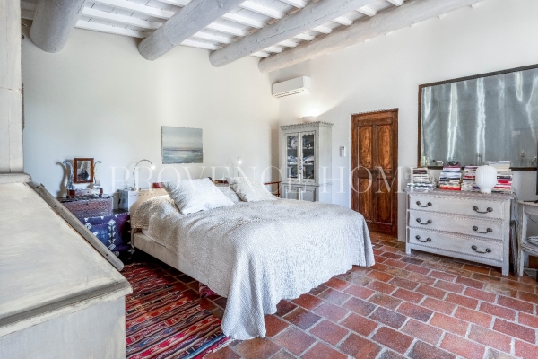 Luxury House for sale in Gordes, 1 450 000 €, Photo 7