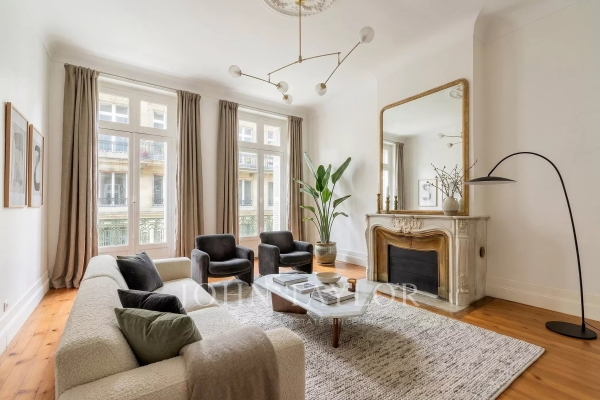 Appartement de luxe à vendre à Bordeaux, 548 000 €, Photo 1