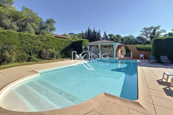 Appartement de luxe à vendre à Saint-Raphaël, 660 000 €, Photo 1