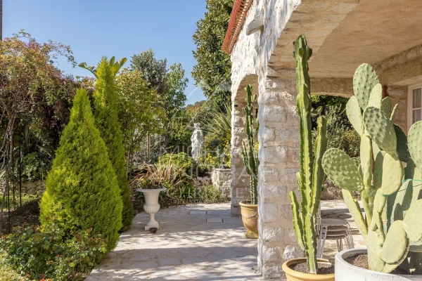 Luxury House for sale in Vence, 890 000 €, Photo 3