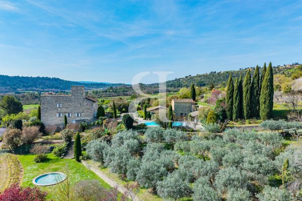Luxury House for sale in Gordes, 5 900 000 €, Photo 5