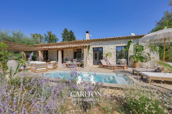 Maison de luxe à vendre à Tourrettes-sur-Loup, 1 315 000 €, Photo 1
