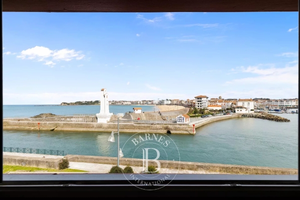 Luxury House for sale in Ciboure, 1 750 000 €, Photo 1