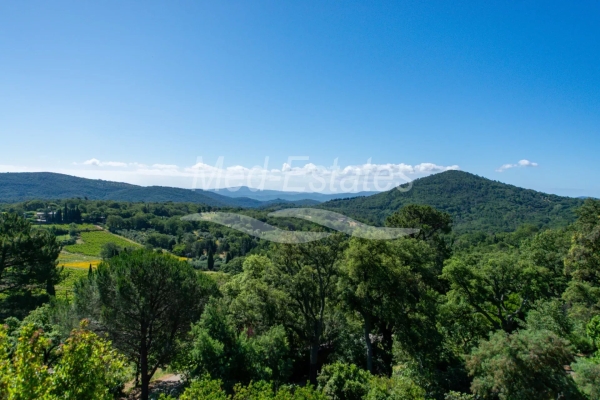 Maison de luxe à vendre à La Garde-Freinet, 1 590 000 €, Photo 1