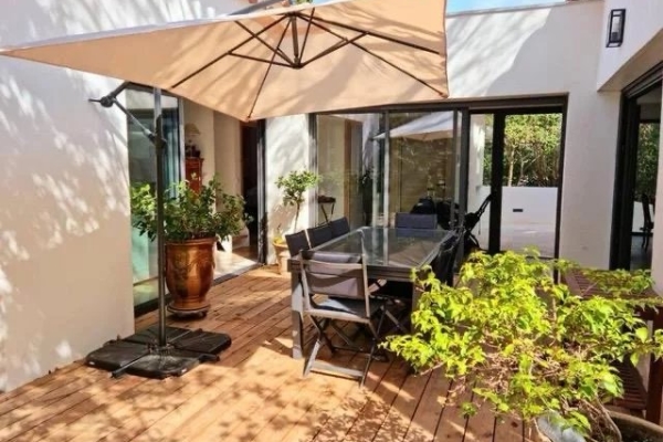Maison de luxe à vendre à La Garde, 990 000 €, Photo 1