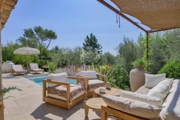Luxury House for sale in Tourrettes-sur-Loup, 1 315 000 €, Photo 2