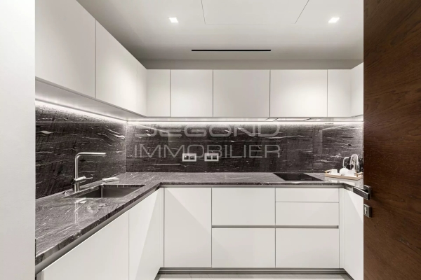 Luxury Apartment for sale in Monaco, 2 700 000 €, Photo 5