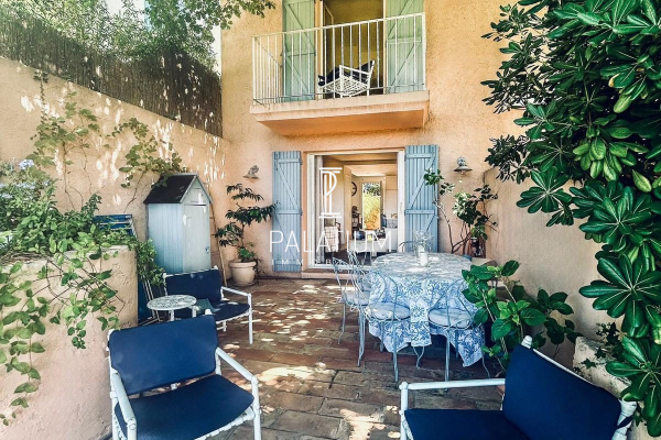 Maison de luxe à vendre à Grimaud, 682 000 €, Photo 1
