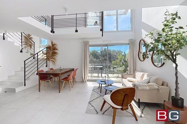 Appartement de luxe à vendre à Antibes, 749 000 €, Photo 1