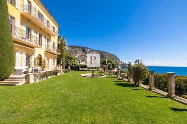 Luxury House for sale in Èze, 22 000 000 €