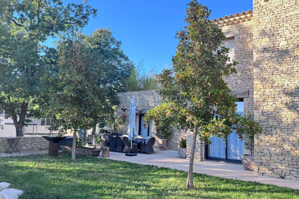 Maison de luxe à vendre à Gordes, 1 295 000 €, Photo 3