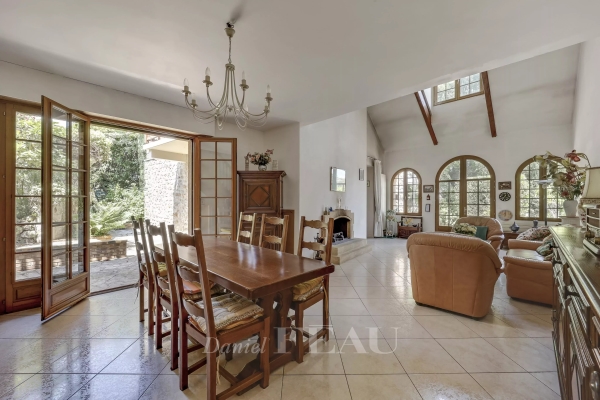 Maison de luxe à vendre à Saint-Germain-en-Laye, 1 470 000 €, Photo 3
