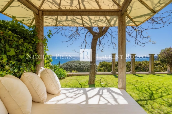 Maison de luxe à vendre à Èze, 22 000 000 €, Photo 3