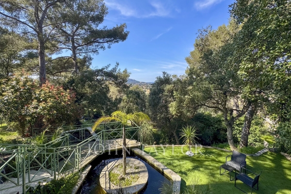 Maison de luxe à vendre à La Seyne-sur-Mer, 1 650 000 €, Photo 3