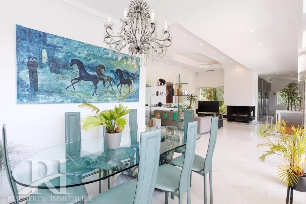 Luxury House for sale in Mougins, 1 950 000 €, Photo 4