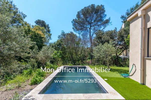 Luxury House for sale in Saint-Raphaël, 750 000 €, Photo 1