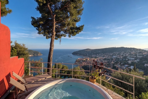 Maison de luxe à vendre à Villefranche-sur-Mer, 2 000 000 €, Photo 1