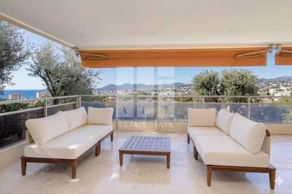 Luxury Apartment for sale in Le Cannet, 1 260 000 €, Photo 1