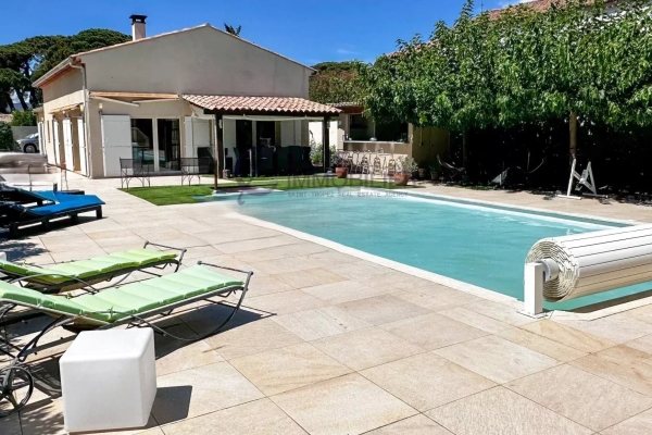 Luxury House for sale in Saint-Tropez, 2 940 000 €, Photo 1