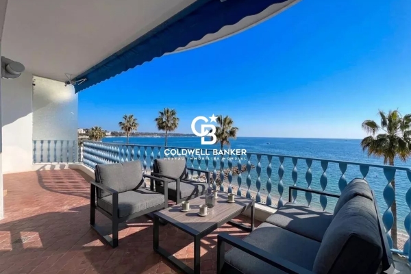 Luxury Apartment for sale in Antibes, 1 160 000 €, Photo 1