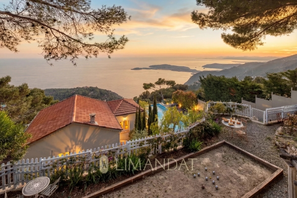 Luxury House for sale in Èze, 6 000 000 €, Photo 1