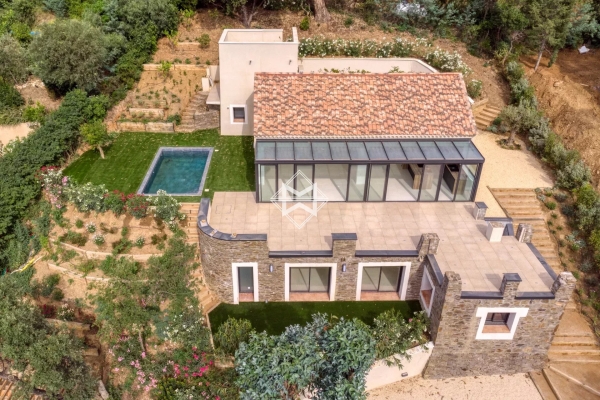 Maison de luxe à vendre à La Croix-Valmer, 1 380 000 €, Photo 1