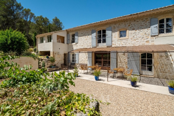 Maison de luxe à vendre à Saint Étienne-du-Grès, 2 500 000 €, Photo 2