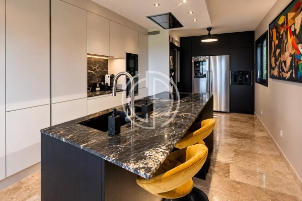 Maison de luxe à vendre à Mougins, 1 590 000 €, Photo 2