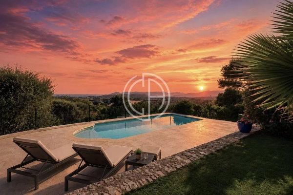 Maison de luxe à vendre à Mougins, 1 590 000 €, Photo 5