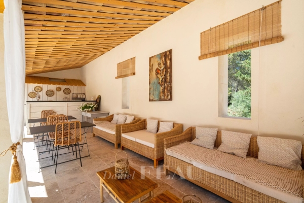 Maison de luxe à vendre à Saint Étienne-du-Grès, 2 500 000 €, Photo 6