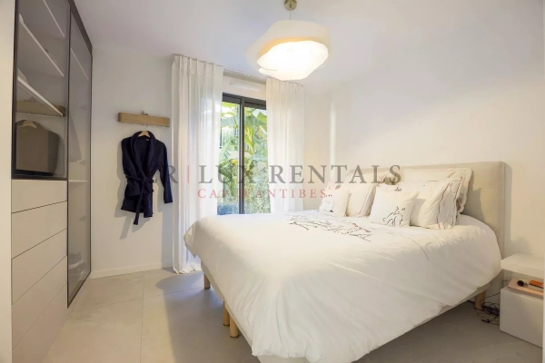 Luxury Apartment for sale in Antibes, 1 065 000 €, Photo 7