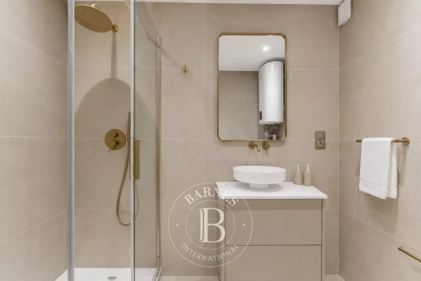 Luxury Apartment for sale in Saint-Tropez, 630 000 €, Photo 7