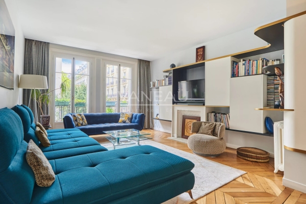 Luxury Apartment for sale in Paris 16Ème, 1 265 000 €, Photo 1
