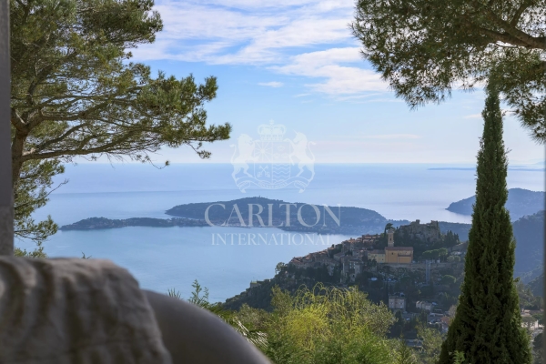 Luxury House for sale in Èze, 3 750 000 €, Photo 1