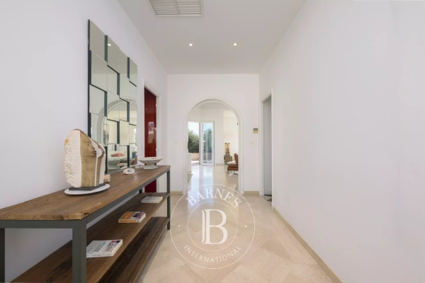 Luxury Apartment for sale in Le Cannet, 1 250 000 €, Photo 1