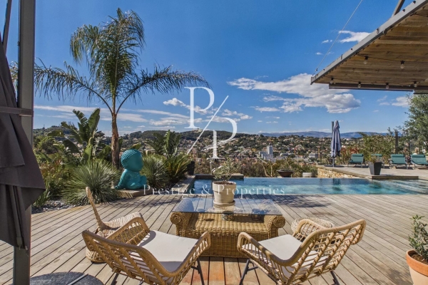 Luxury House for sale in Mougins, 2 200 000 €, Photo 2