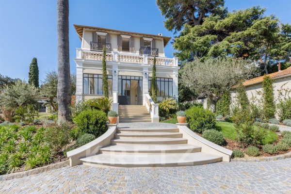 Luxury House for sale in Saint-Raphaël, 5 400 000 €, Photo 1