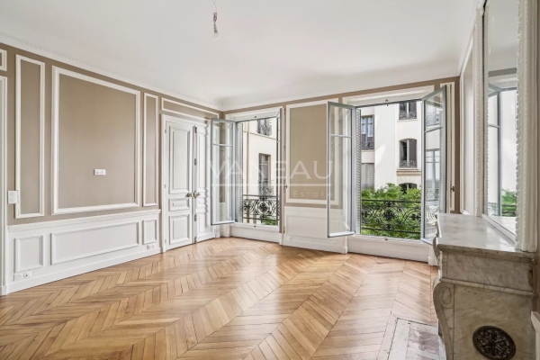 Luxury Apartment for sale in Paris 17ème, 1 750 000 €, Photo 1