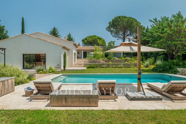 Maison de luxe à louer à Valbonne, 25 000 €, Photo 1