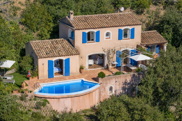 Luxury House for sale in La Croix-Valmer, 1 560 000 €, Photo 2