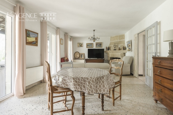 Maison de luxe à vendre à Aix-en-Provence, 695 000 €, Photo 5