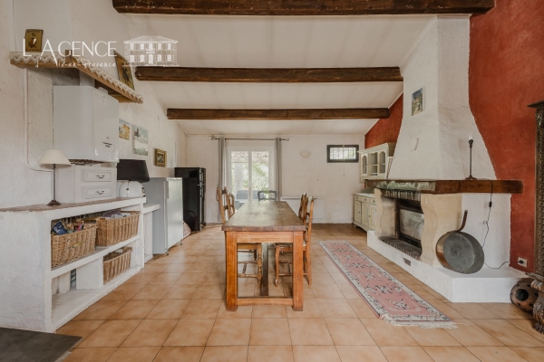 Maison de luxe à vendre à Aix-en-Provence, 695 000 €, Photo 6