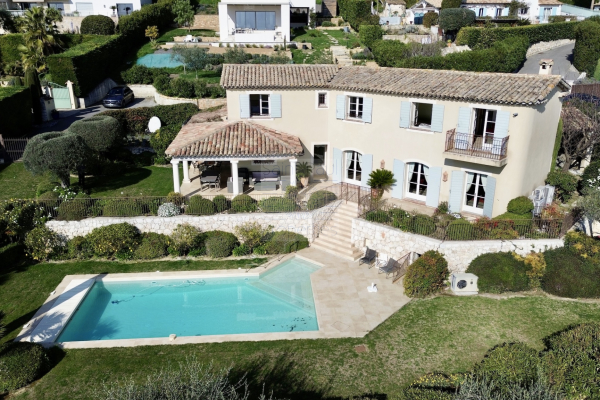 Maison de luxe à vendre à Vence, 1 995 000 €, Photo 1