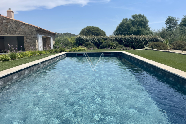 Maison de luxe à vendre à Le Plan-de-La-Tour, 1 195 000 €, Photo 1