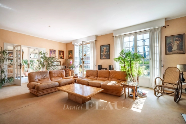 Maison de luxe à vendre à La Celle-Saint-Cloud, 1 690 000 €, Photo 1