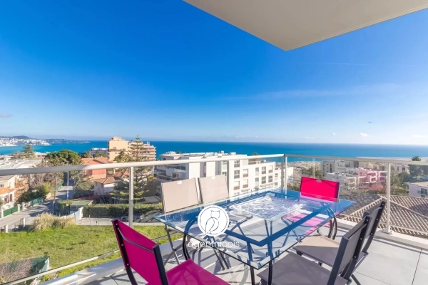 Appartement de luxe à vendre à Nice, 550 000 €, Photo 1
